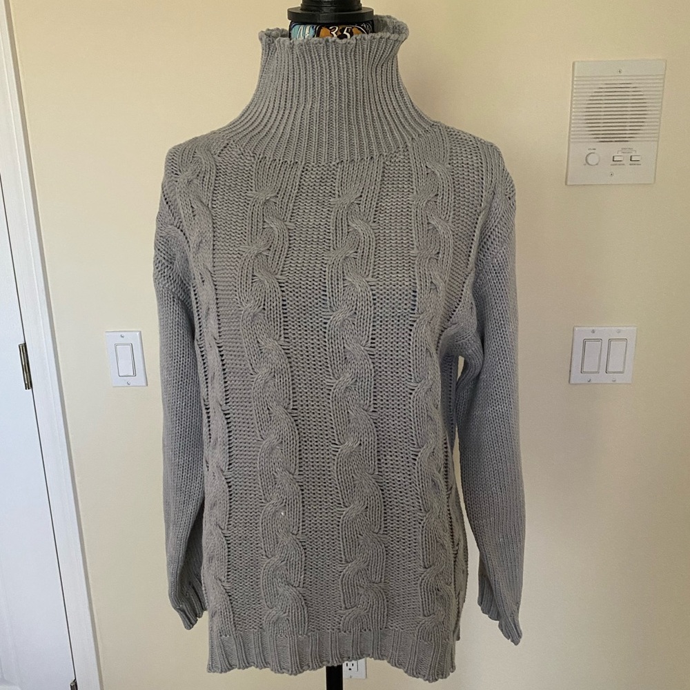 Grey turtleneck sweater